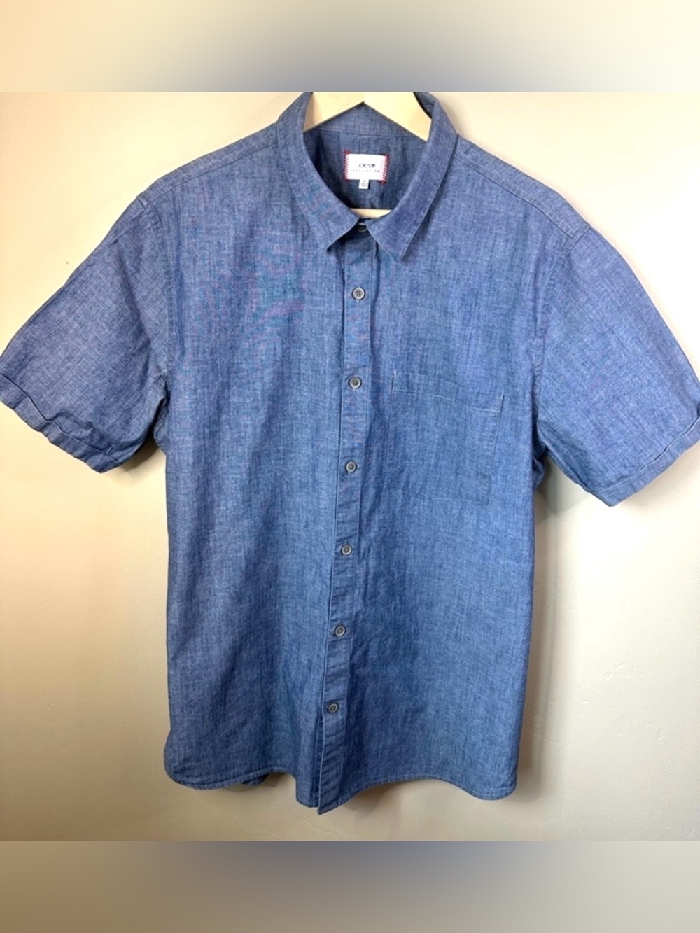 Joe’s Jeans Men’s XL Blue Chambray Short Sleeve Button Down Shirt Lightweight
